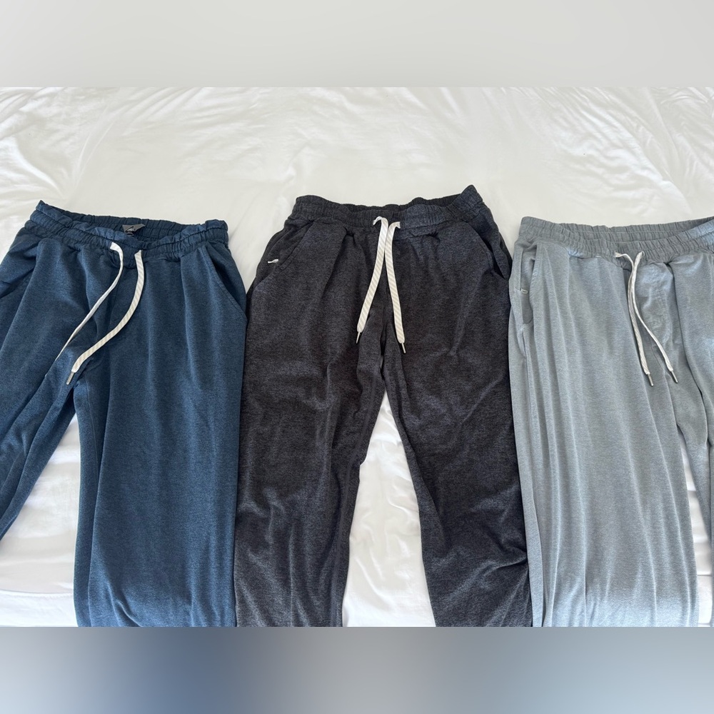 Three pairs of Men’s Vuori pants in good condition - Size Small